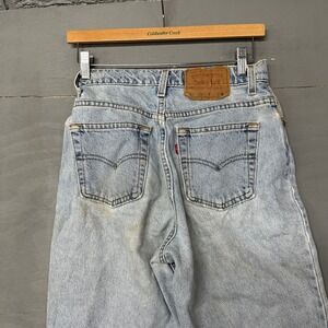 Vintage Levis 521 Tapered Fit Jeans Light Wash High Rise Made in USA Mens 6 Med‎